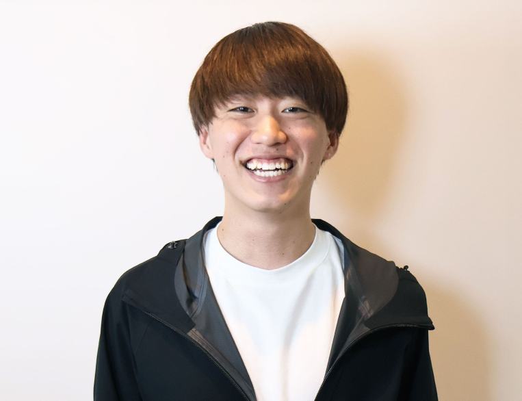 新卒インタビュー新谷